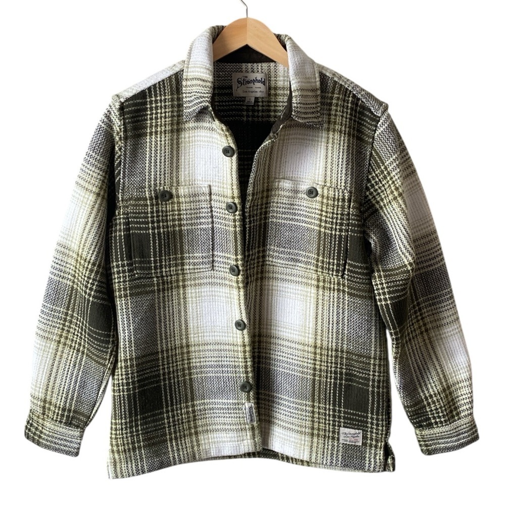 The Stronghold Men's Green Plaid Button Down Oudoor Shacket Overshirt Size Small
